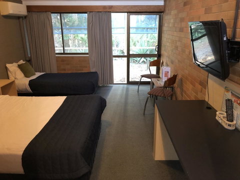 Bribie Island Hotel - Australia Accommodation 21