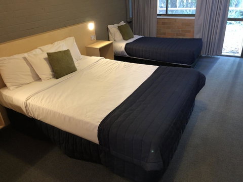 Bribie Island Hotel - Australia Accommodation 1