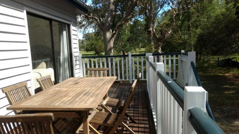 Lake Weyba Noosa Lodge & Kangaroos - Australia Accommodation 21