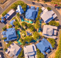 Edge on Beaches - Australia Accommodation