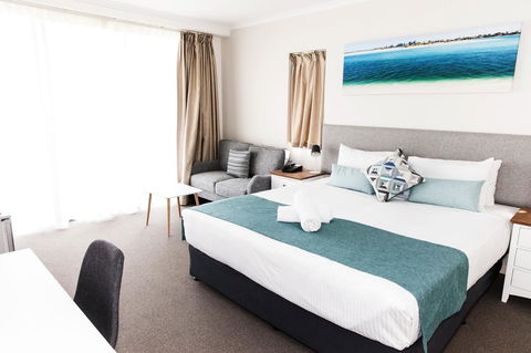 Ocean Views Resort Caloundra - Australia Accommodation 25