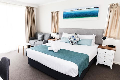 Ocean Views Resort Caloundra - Australia Accommodation 26