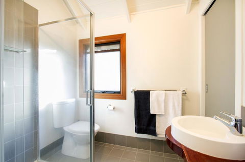 Airlie Beach Eco Cabins - Adults Only - Australia Accommodation 26