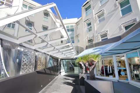 Emerald Noosa - Australia Accommodation 2