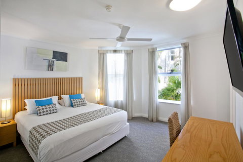Emerald Noosa - Australia Accommodation 21