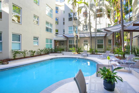 Emerald Noosa - Australia Accommodation 3