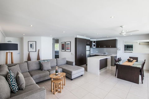 Noosa Harbour Resort - Australia Accommodation 32