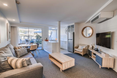 Hotel Laguna - Australia Accommodation 1