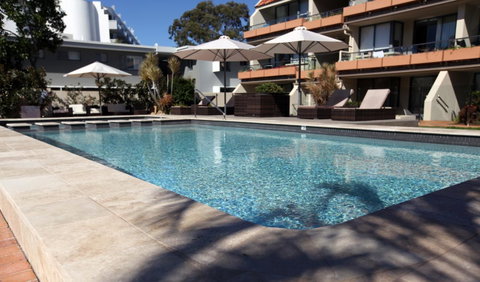 Hotel Laguna - Australia Accommodation 11