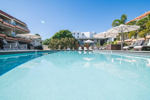 Hotel Laguna - Australia Accommodation 0