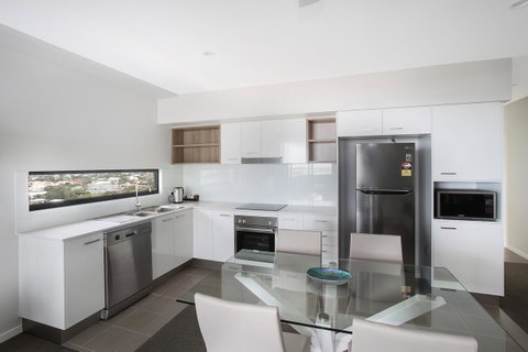 Direct Collective - Sea Breeze Mooloolaba - Australia Accommodation 9