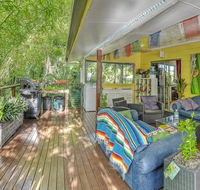 KiteSurf 1770 Beach House - Australia Accommodation