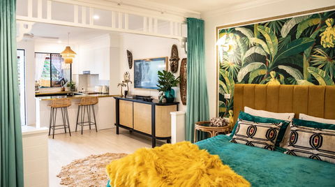 NOMAD - Luxe Apartment - Australia Accommodation 13