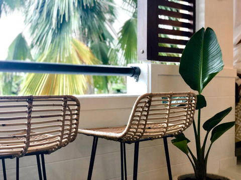 NOMAD - Luxe Apartment - Australia Accommodation 37