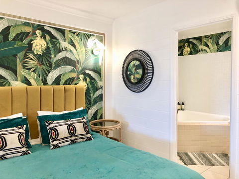 NOMAD - Luxe Apartment - Australia Accommodation 42