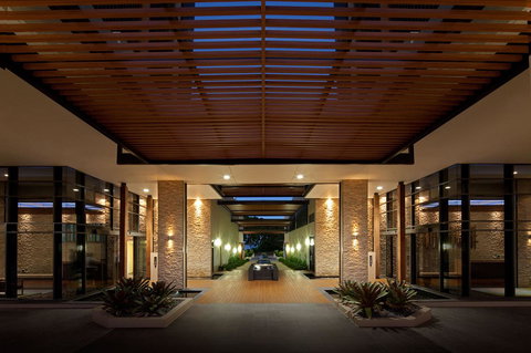 Oaks Redcliffe Mon Komo Suites - Australia Accommodation 14