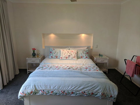 Sobraon ST - Australia Accommodation 0