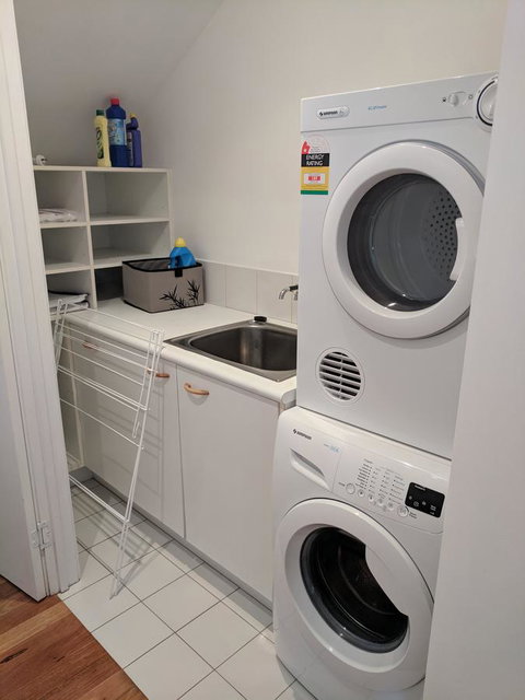 Sobraon ST - Australia Accommodation 11