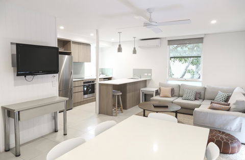 The Hastings Beach Houses - Australia Accommodation 21