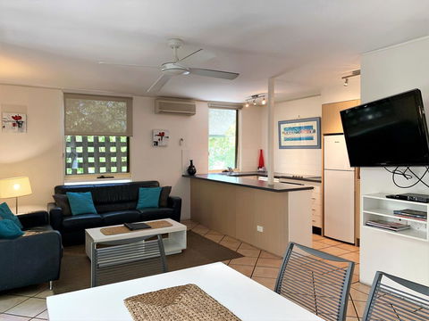 The Hastings Beach Houses - Australia Accommodation 9