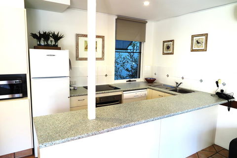 The Hastings Beach Houses - Australia Accommodation 37