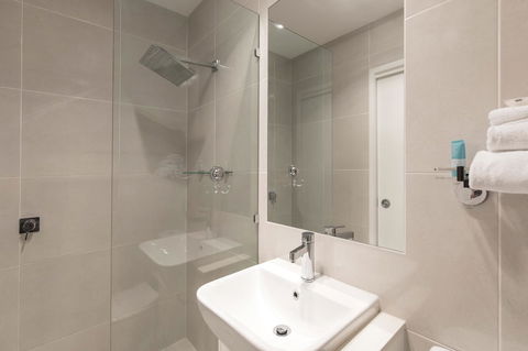 Noosa Shores Resort - Australia Accommodation 18