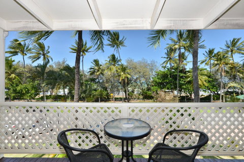 Seascape Holidays At Beachfront Terraces - Australia Accommodation 29