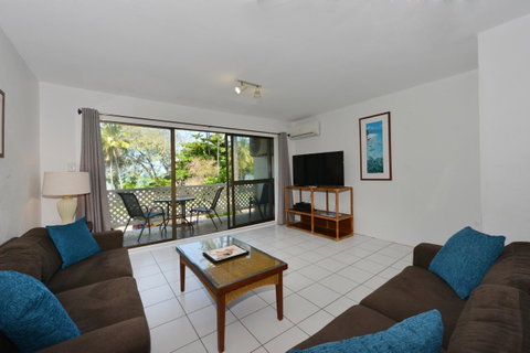 Seascape Holidays At Beachfront Terraces - Australia Accommodation 3