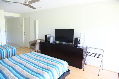 Agnes Water Beach Club - Australia Accommodation 14