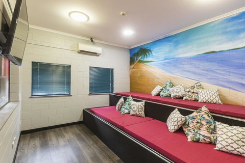 Summer House Cairns - Australia Accommodation 27