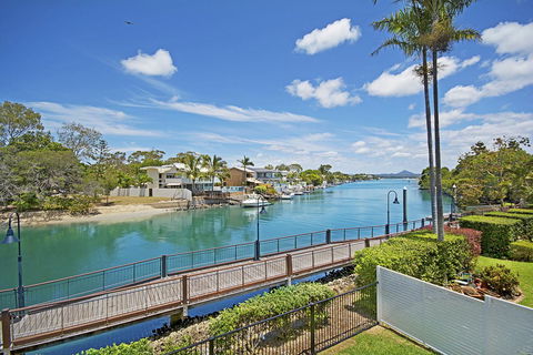 Jacaranda Noosa - Australia Accommodation 8