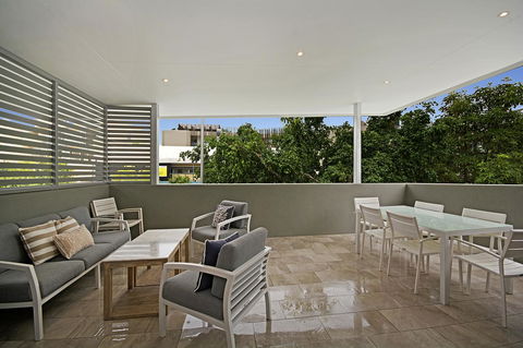Jacaranda Noosa - Australia Accommodation 23