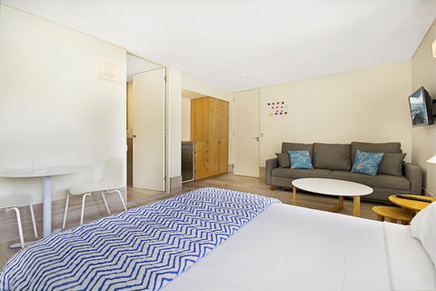 Jacaranda Noosa - Australia Accommodation 28