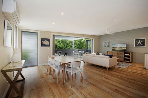 Jacaranda Noosa - Australia Accommodation 21