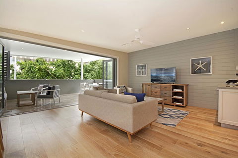 Jacaranda Noosa - Australia Accommodation 13