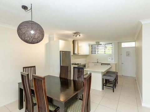 Beach Lodges - Australia Accommodation 22