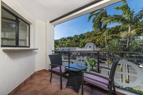 Regal Port Douglas - Australia Accommodation 11