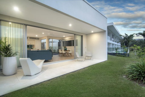 Pool Resort Port Douglas - Australia Accommodation 41