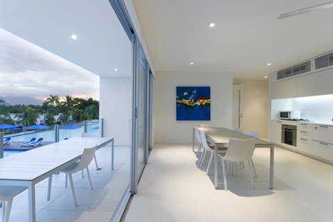 Pool Resort Port Douglas - Australia Accommodation 16