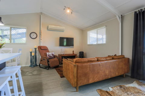 Bed & Breakfast 1 Bedroom Guest House - Australia Accommodation 25