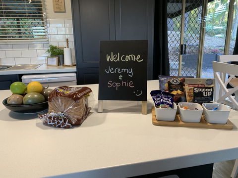 Bed & Breakfast 1 Bedroom Guest House - Australia Accommodation 16