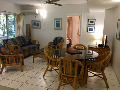 The Port Douglas Queenslander - Australia Accommodation 6