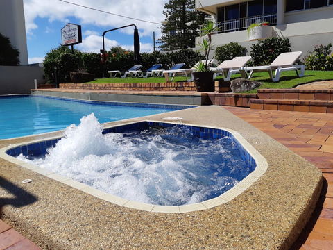 Surfers Chalet - Australia Accommodation 2