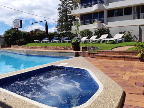 Surfers Chalet - Australia Accommodation 6
