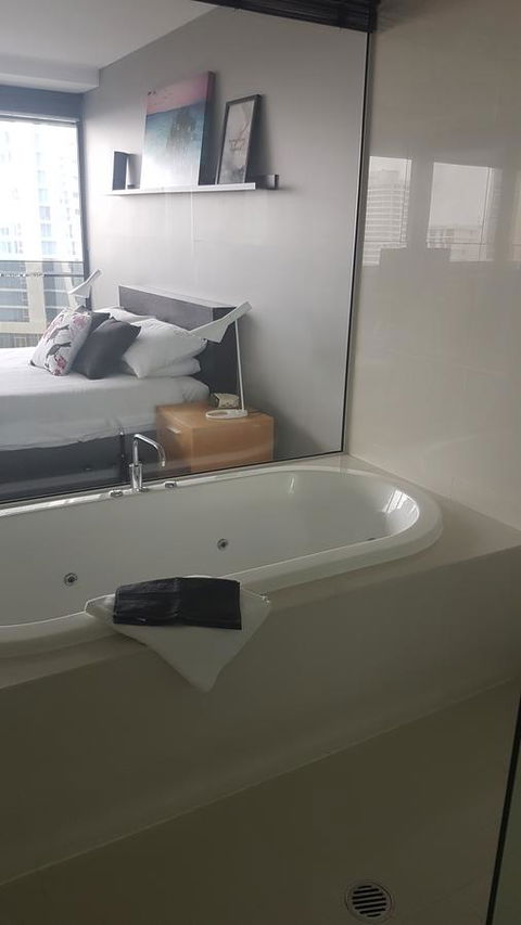 Circle Luxury Holidays - Australia Accommodation 17