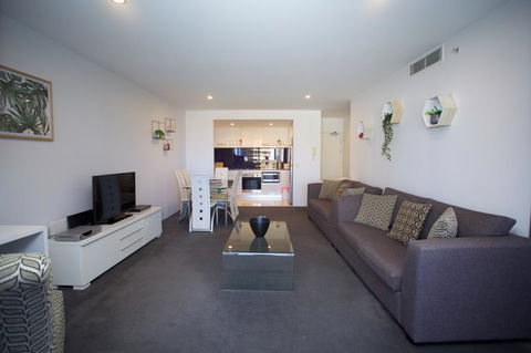 Circle Luxury Holidays - Australia Accommodation 2