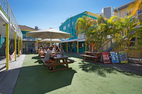 Backpackers In Paradise 18-35 Hostel - Australia Accommodation 15