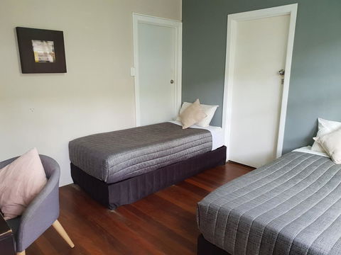 Backpackers In Paradise 18-35 Hostel - Australia Accommodation 5