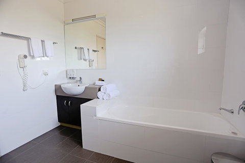 Drovers Motor Inn - Australia Accommodation 12
