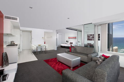 Q1 Resort & Spa - Official - Australia Accommodation 27